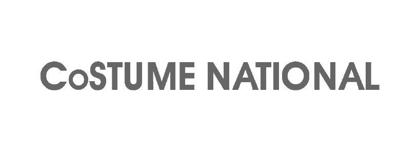 logo-costume-nazional-mercato-group-accessori-clienti-lavori.jpg